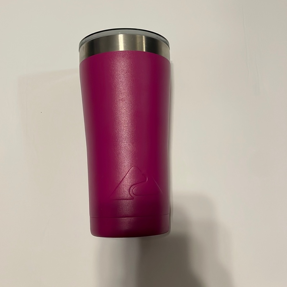 16oz RTIC tumbler, fairly new and no scratches.